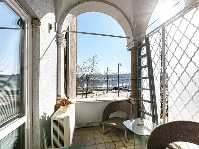 Eladó lakás Budapest I. kerület 82 nm