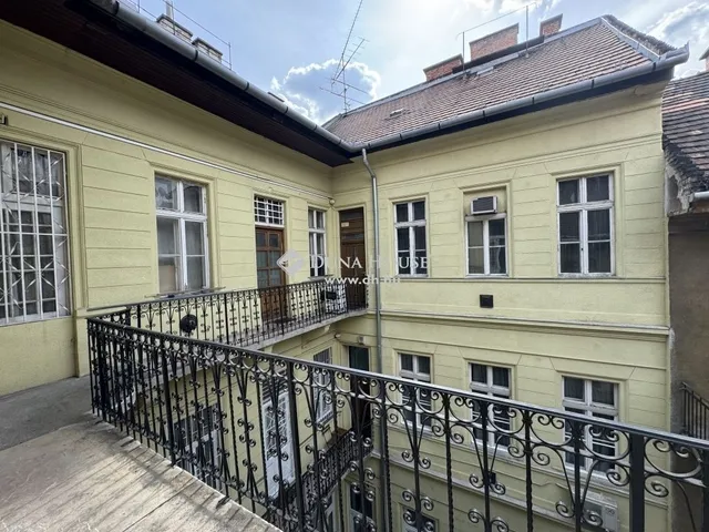 Eladó lakás Budapest VI. kerület, Nagykörúton belüli terület 41 nm