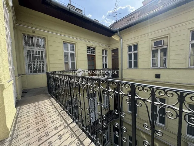 Eladó lakás Budapest VI. kerület, Nagykörúton belüli terület 41 nm