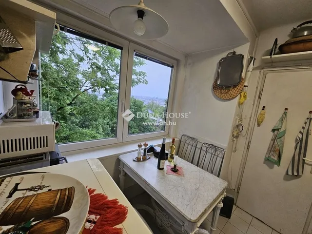 Eladó lakás Budapest II. kerület, Felhévíz II. ker. 77 nm