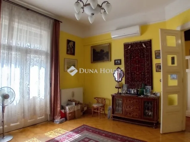 Eladó lakás Budapest V. kerület, Belváros 85 nm