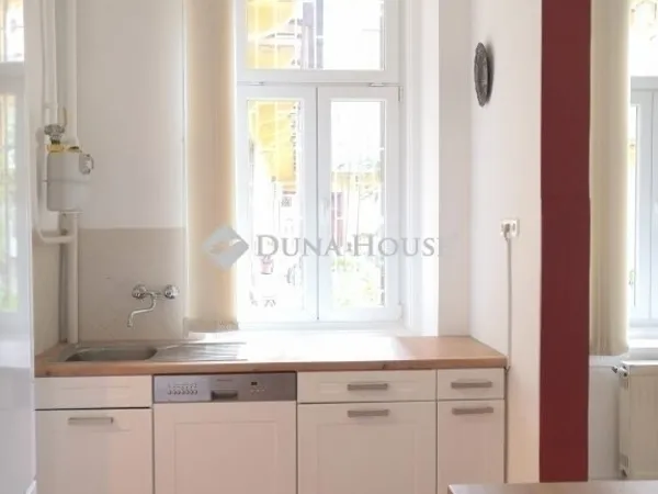 Eladó lakás Budapest VII. kerület 79 nm