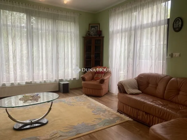 Eladó ház Veresegyház, Ligetek 206 nm