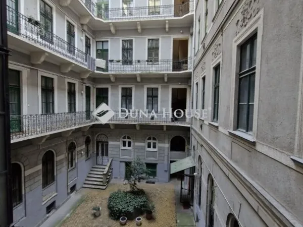 Eladó lakás Budapest IX. kerület, Rehabilitációs terület IX. ker. 145 nm