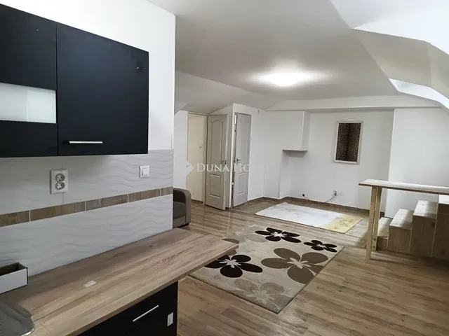 Eladó lakás Budapest VIII. kerület, Corvin negyed 38 nm