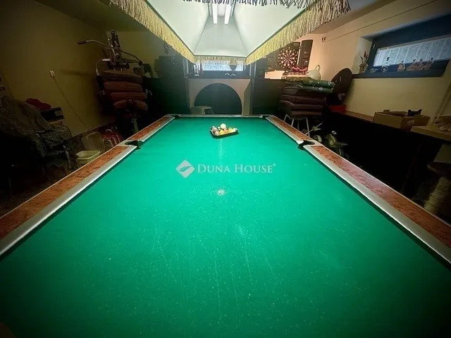 Eladó ház Budapest XXII. kerület, Budafok-Rózsavölgy 300 nm