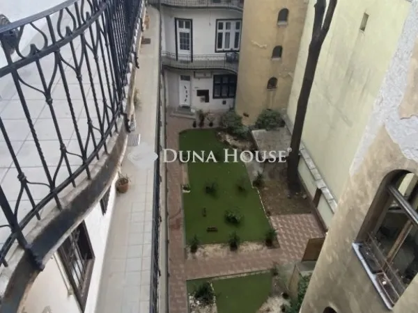 Eladó lakás Budapest XII. kerület 154 nm