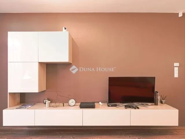 Eladó lakás Budapest VIII. kerület, Corvin negyed 50 nm