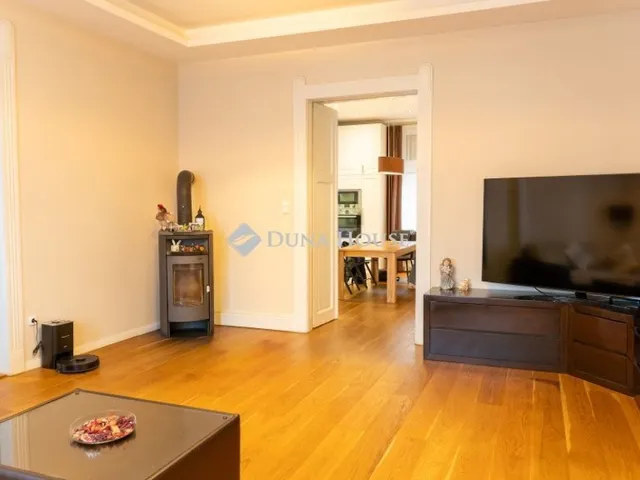 Eladó lakás Budapest VII. kerület 123 nm