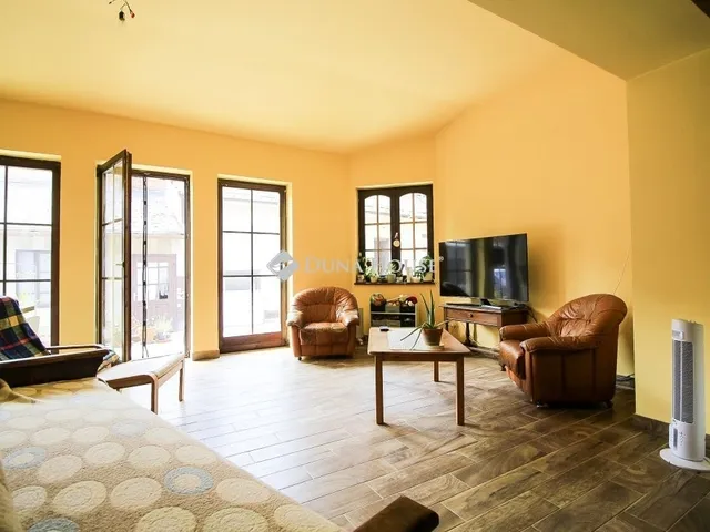 Eladó ház Budapest XXII. kerület, Budafok 217 nm