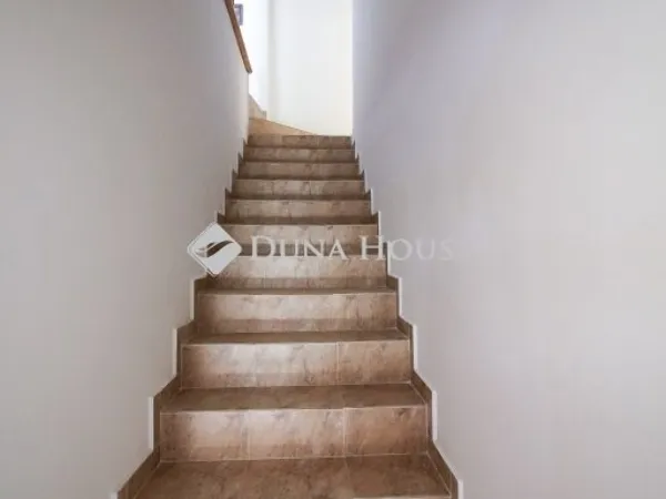 Eladó ház Budapest XXII. kerület, Budafok 217 nm