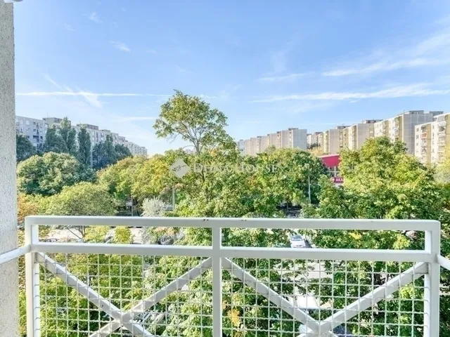 Eladó lakás Budapest XI. kerület, Gazdagrét 100 nm