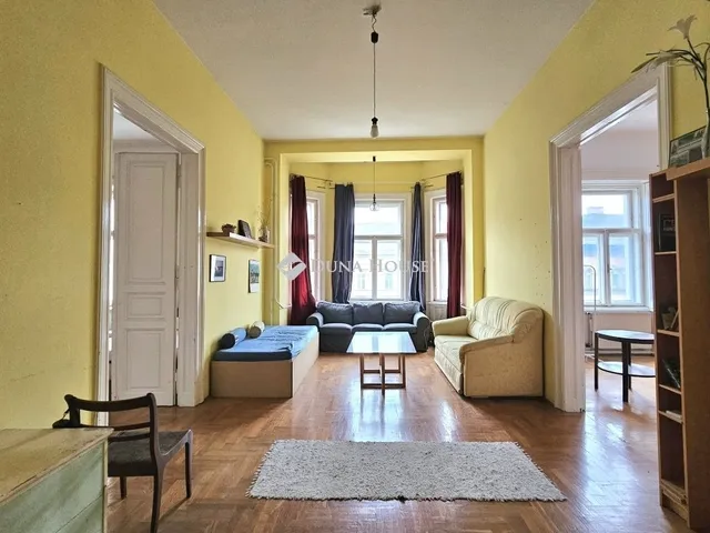 Eladó lakás Budapest VIII. kerület, Józsefváros 192 nm