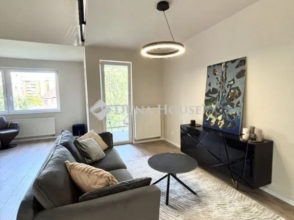 Eladó lakás Budapest VIII. kerület, Corvin negyed 75 nm