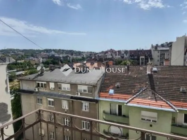 Eladó lakás Budapest XII. kerület, Farkasrét 57 nm