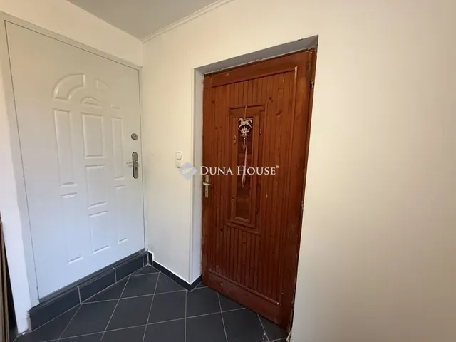 Eladó lakás Érd 99 nm