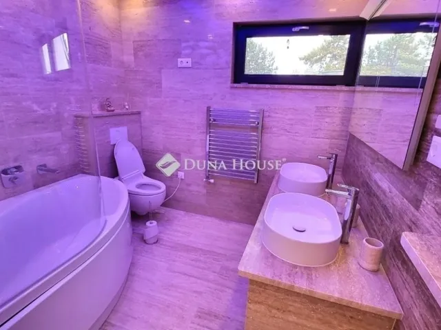 Eladó ház Érd 190 nm