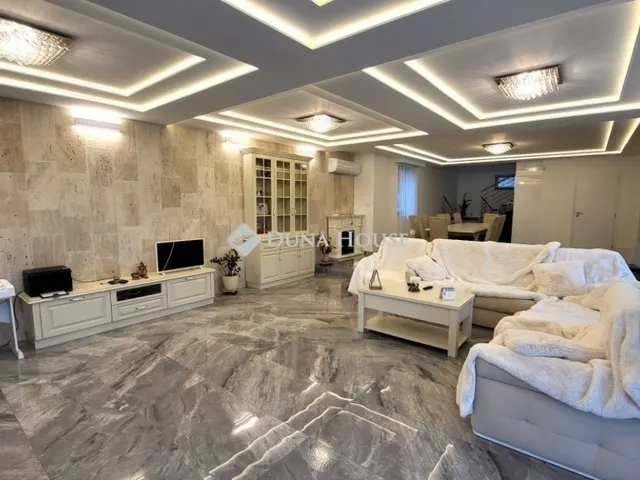 Eladó ház Érd 190 nm