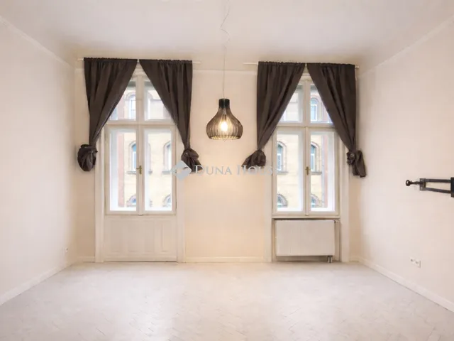 Eladó lakás Budapest VII. kerület 77 nm