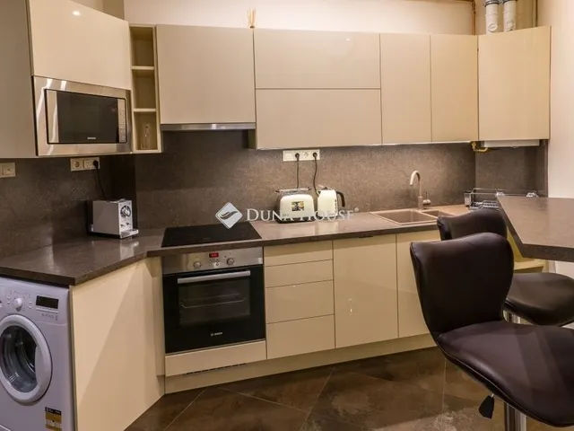 Eladó lakás Budapest VII. kerület 91 nm