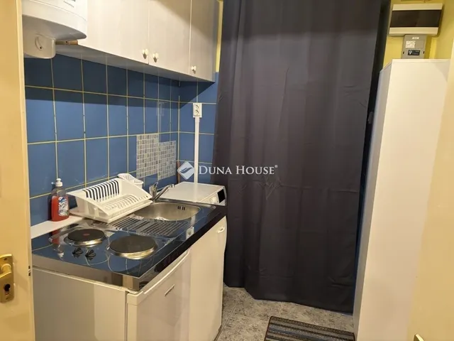 Kiadó lakás Budapest VI. kerület 23 nm