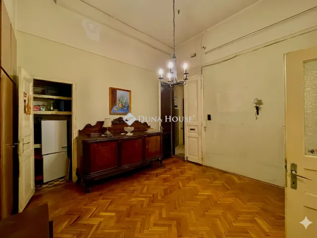 Eladó lakás Budapest VIII. kerület, Palotanegyed 52 nm