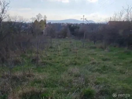 Eladó telek Szentendre, Izbég 680 nm