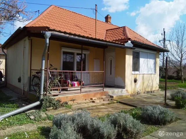 Eladó ház Békéscsaba, Erzsébethely (Jamina) 50 nm