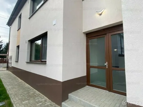 Eladó lakás Komárom 62 nm