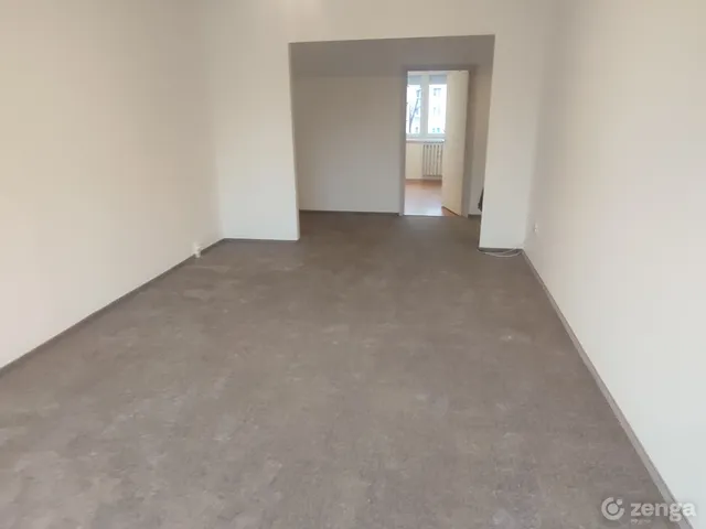 Eladó lakás Székesfehérvár, Belváros, Pilinszky János téren  54 nm