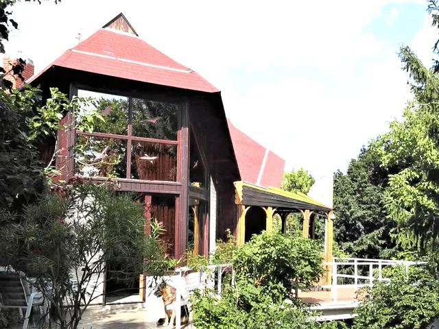 Eladó ház Pécs 250 nm