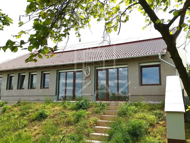 Eladó lakás Pécs 67 nm