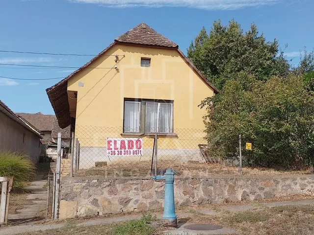 Eladó ház Mecseknádasd 70 nm