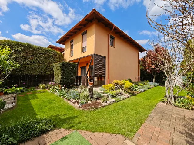 Eladó ház Százhalombatta, Urbárium 99 nm