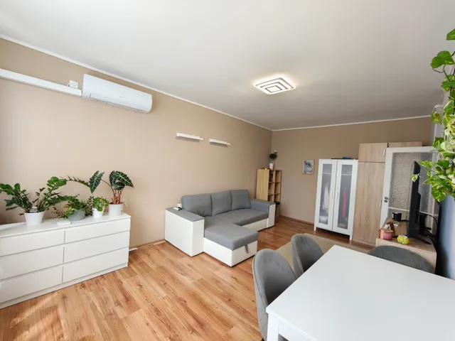 Eladó lakás Százhalombatta 56 nm