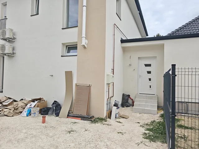 Eladó ház Százhalombatta, Dunafüred, Kertész utca 100 nm