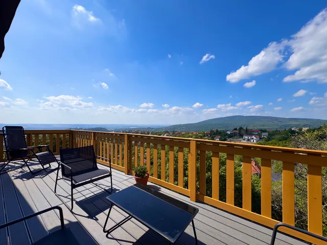 Eladó ház Pécs, Mecsekoldal 103 nm