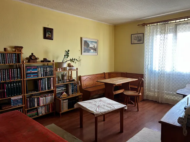 Eladó lakás Pécs, Kertváros 39 nm