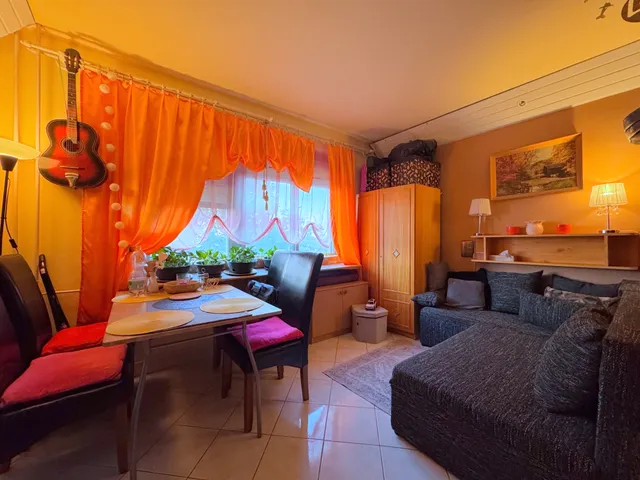 Eladó lakás Szekszárd, Csatár 52 nm