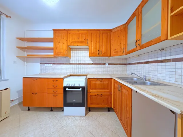 Eladó lakás Szekszárd, Hermann Ottó utca 2 46 nm