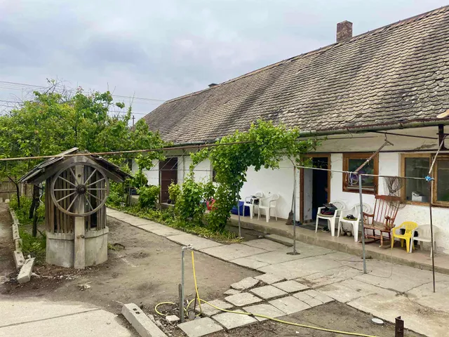 Eladó ház Bátaszék 100 nm