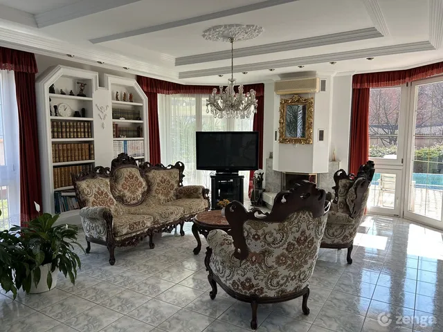 Eladó ház Szeged, Újszeged 370 nm