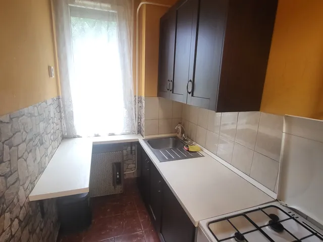 Eladó lakás Budapest XXI. kerület, cirmos stny 49 nm