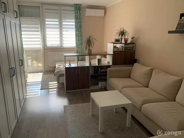 Eladó lakás Tatabánya, Dózsakert 55 nm
