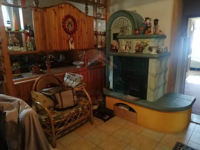 Eladó ház Sarród 200 nm