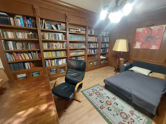 Kiadó ház Sopron 300 nm