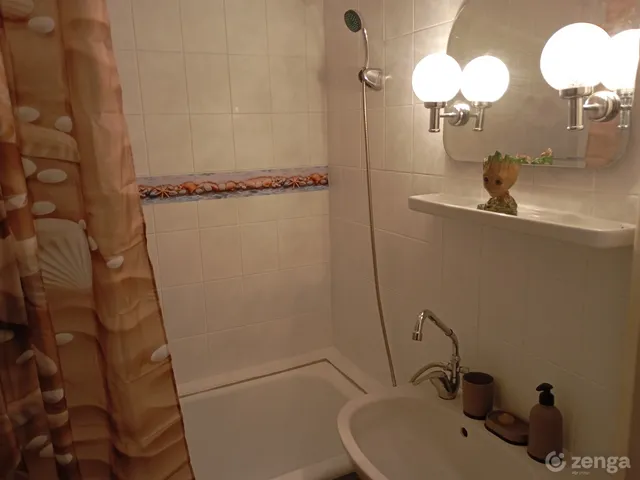 Kiadó lakás Debrecen, Vénkert 57 nm