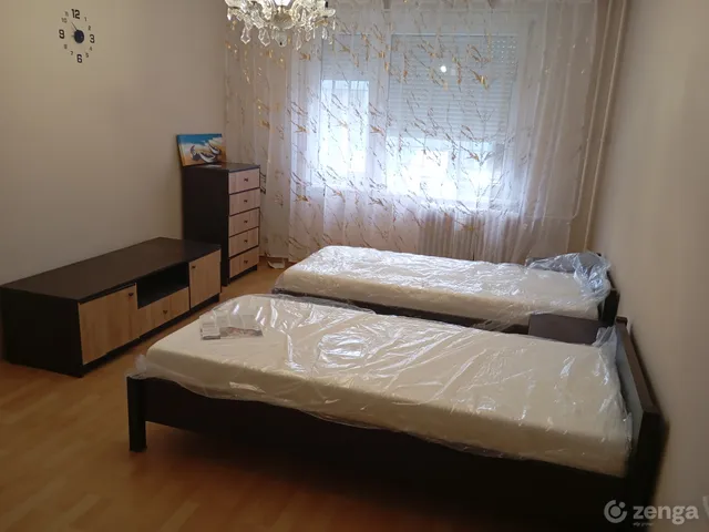 Kiadó lakás Debrecen, Vénkert 57 nm