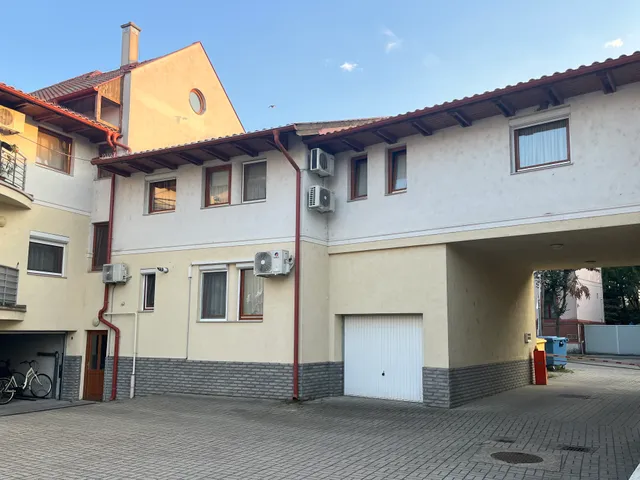 Eladó lakás Szeghalom 90 nm