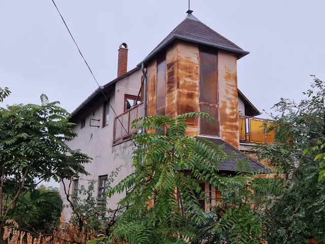 Eladó telek Érd, Fenyves-Parkváros 922 nm